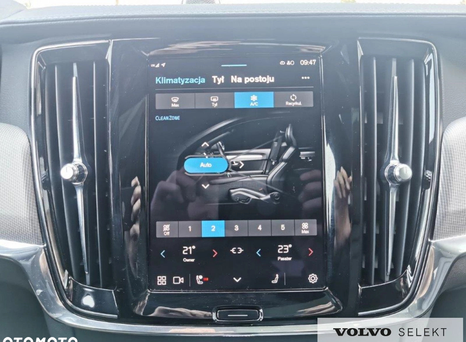 Volvo V90 Cross Country cena 299900 przebieg: 15969, rok produkcji 2023 z Warszawa małe 781